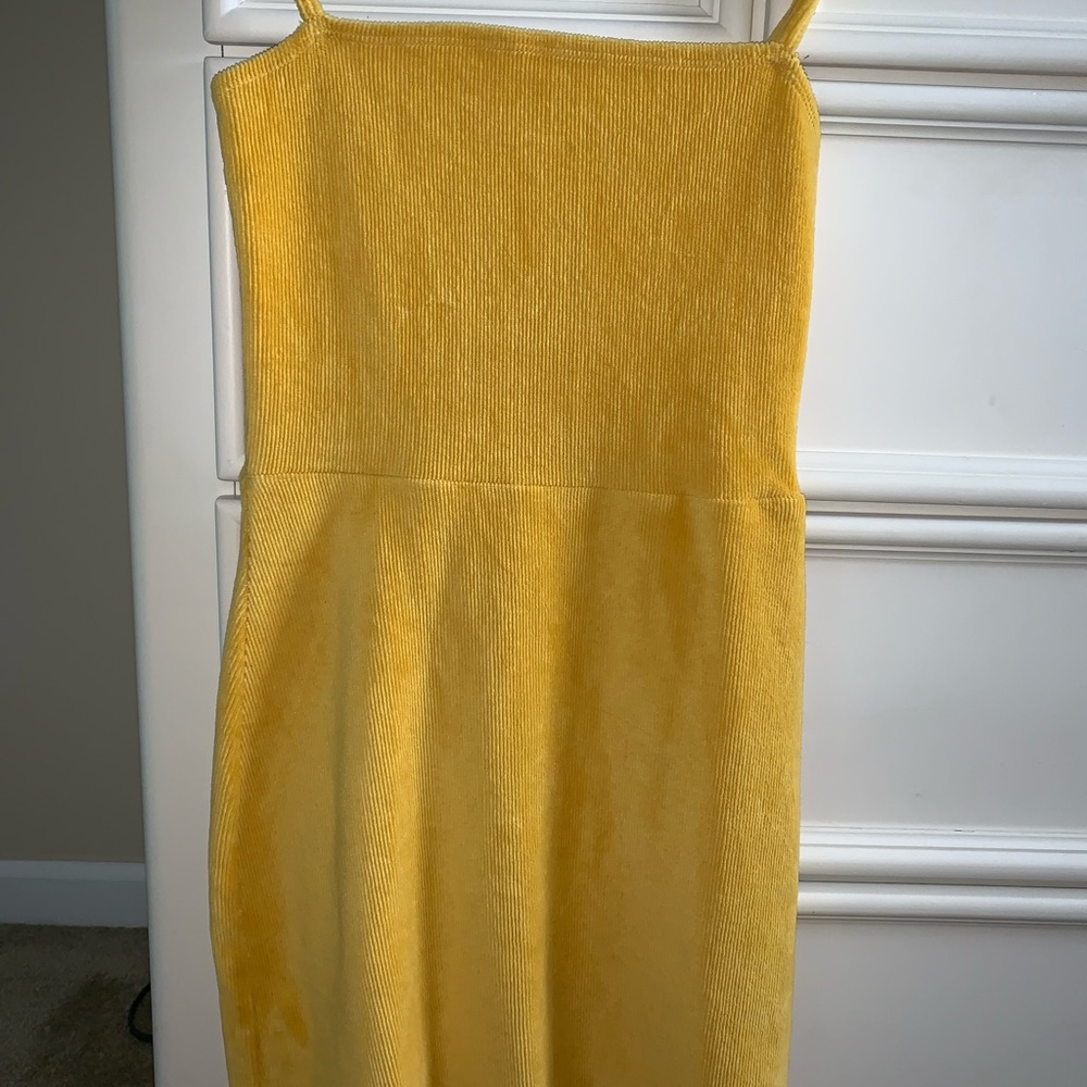 💕2 for $15💕 Knit yellow dress